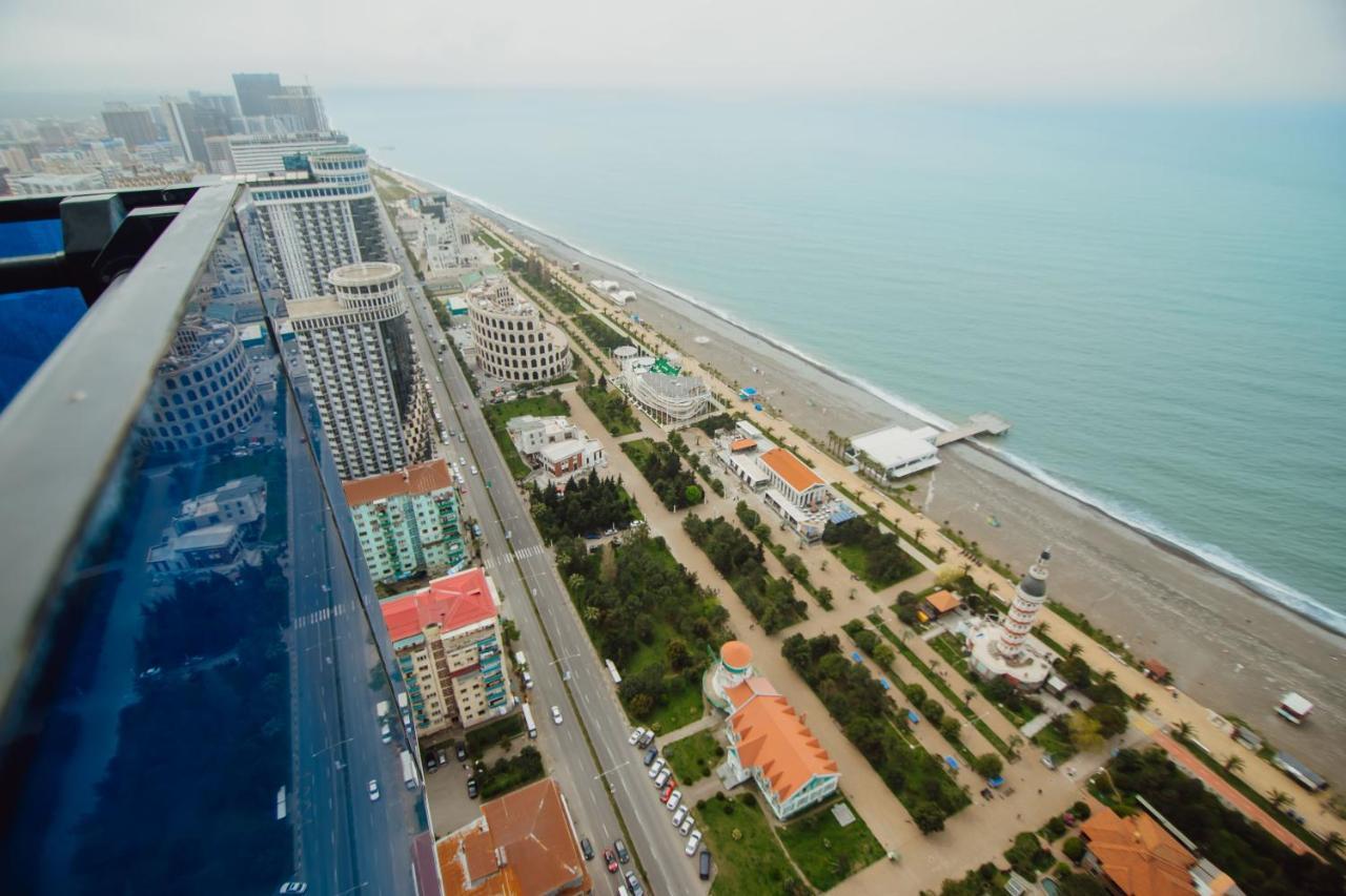 Premium Aparthotel With Sea View Батуми Екстериор снимка