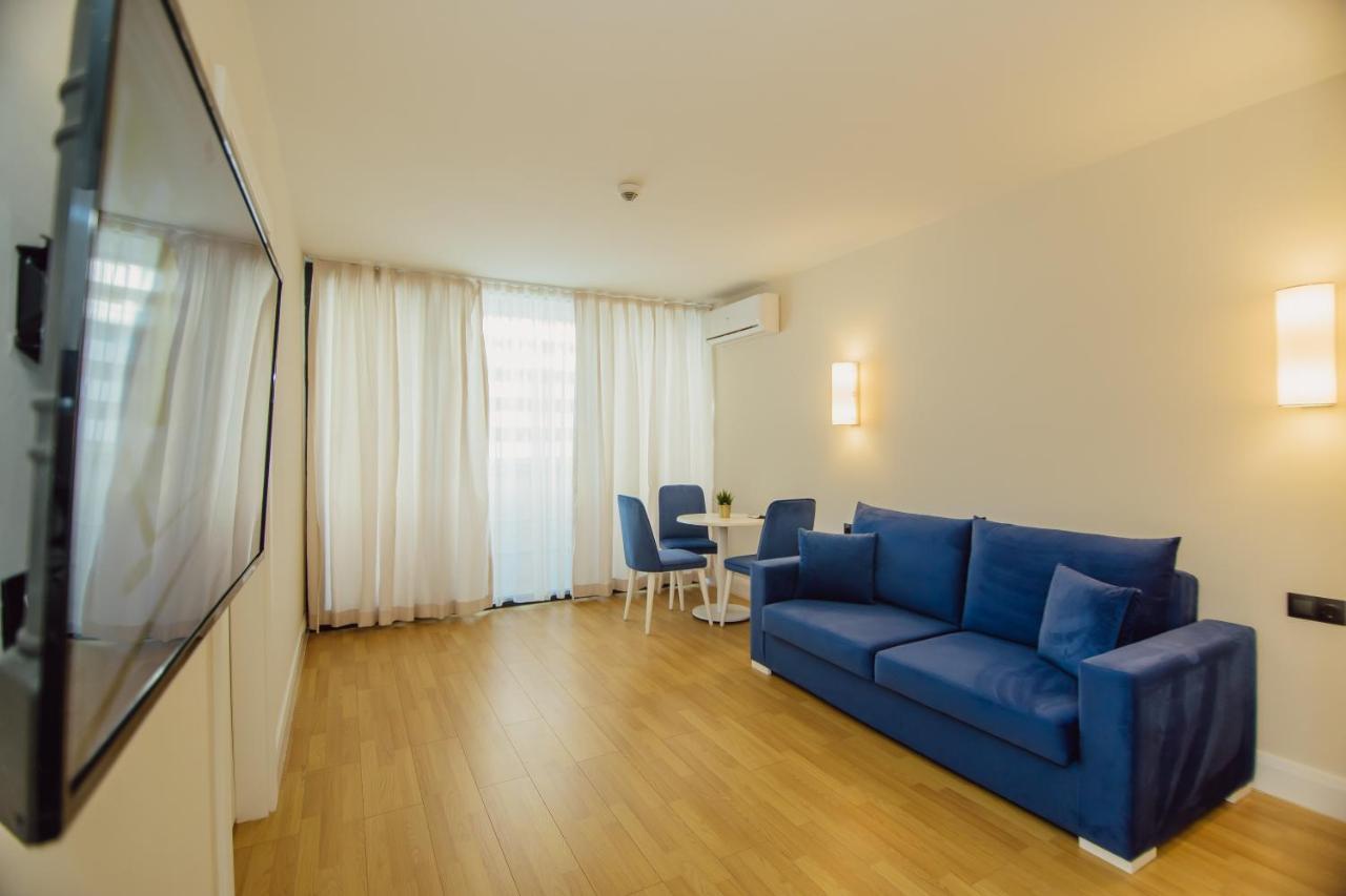 Premium Aparthotel With Sea View Батуми Екстериор снимка
