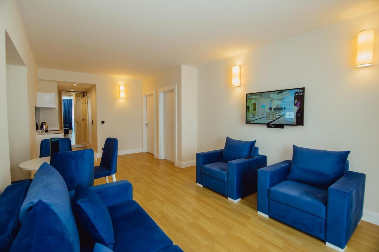 Premium Aparthotel With Sea View Батуми Екстериор снимка